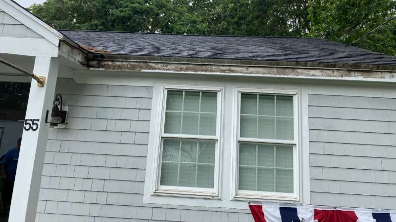 Gutters - Before 6